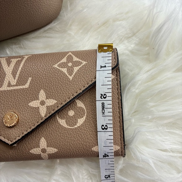 LV bag and wallet - Picture 12 of 16